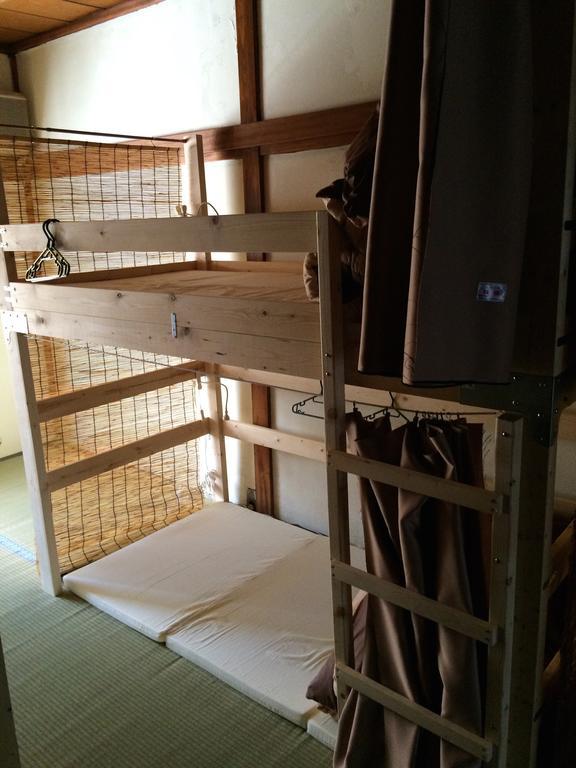 Guesthouse Sunanoshiro Osaka Habitación foto